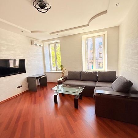 Ferienwohnung Светлая Квартира Odessa Exterior foto